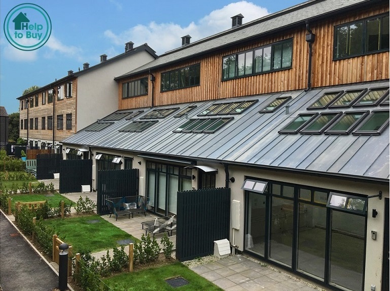 TRIPLEX RESIZED AIRBRUSHED ELECT PANEL.jpg